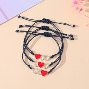 Usine En Gros Pas Cher À La Main Trois Coeur Émail Rouge Soeur Cire Noire Chaîne Bracelet Tressé En Acier Inoxydable Pour Les Filles - Product Image 3