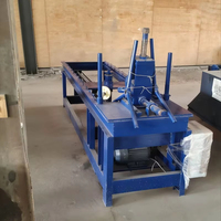 Machine de tournage hydraulique rotative pour la fabrication de fonds bombés de haute efficacité pour canettes de bière et réservoirs d'eau