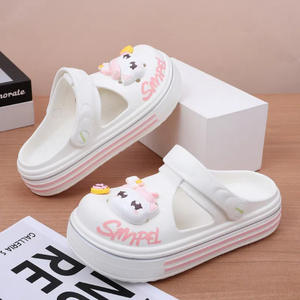 Zuecos de Plataforma para Mujer Coco, Color Beige, Tacón de 3 cm, Suela Suave Antideslizante, Punta Cerrada, Zapatos Crocs, Modernos, para las Cuatro Estaciones - Product Image 4