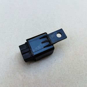 Relais RGL RTT7114-12 12VDC 40A pour la modification de la climatisation automobile, du ventilateur, de la pompe à huile et des feux antibrouillard - Product Image 3