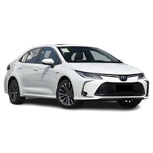 Sedán Pequeño Compacto <span class=keywords><strong>Toyota</strong></span> Corolla Híbrido de Gasolina Nuevo 2025 de 1.8L y 5 Asientos - Product Image 1