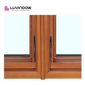 Ventanas Americanas Abatibles de Madera Revestida de Aluminio con Valor U Optimizado de LUVINDOW, Encanto Clásico y Confiable para Villas Familiares Cálidas - Product Image 4