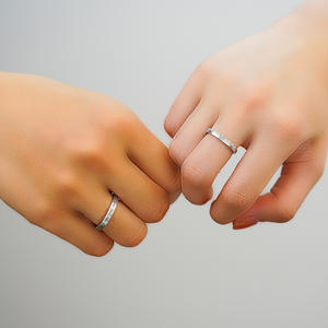 แหวนคู่เงินแท้ 925 ประดับเพชรซิร์คอน สำหรับคู่รัก งานหมั้น งานแต่ง ขายส่งจากโรงงาน - Product Image 3