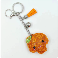 Porte-clés en forme de fruit de dessin animé vert lime, orné de strass scintillants et de pompons, pendentif suspendu de haute qualité, best-seller