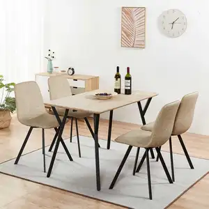 Muebles para el hogar Juego de mesa de comedor de madera Cocina Ajustable Moderno 4 plazas con sillas Muebles de salón Grado superior Morden Simple