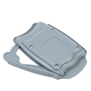 Abrelatas giratorio portátil de plástico ABS gris y acero inoxidable para Coca Cola y otras latas - Product Image 3