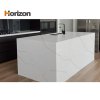 Matériaux de décoration Surface en pierre de quartz Feuille de quartz calacatta blanc artificiel poli pour projet de construction