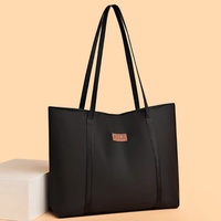 Sacs à bandoulière de voyage et d'extérieur en PU imperméable et durable pour femmes, avec logo personnalisé brodé, haute qualité, vente directe usine