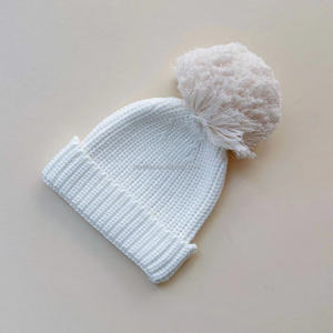 <span class=keywords><strong>Bonnet</strong></span> en coton pour bébé nouveau-né, <span class=keywords><strong>tricot</strong></span> épais, gros pompon, chaud pour l'hiver, 0-3 mois - Product Image 1