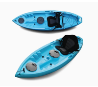 Kayak de pêche à rames en rotomoulage au design unique pour des performances supérieures, disponible en plusieurs couleurs