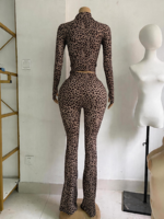 Tendances 2026 : Crop tops pour femmes, veste zippée imprimé léopard, coupe ajustée, en coton respirant pour l'été, ensembles de loungewear personnalisés