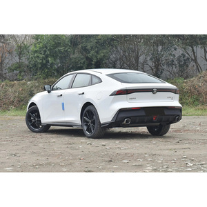 Changan UNI-V iDD 2024 d'occasion, hybride rechargeable, groupe motopropulseur performant, conduite silencieuse, sécurité complète, véhicule d'occasion de grande valeur - Product Image 6