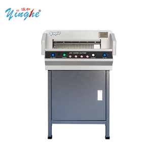 Cortadora de Papel Eléctrica de Alta Precisión ±0.1mm con Protector de Seguridad Infrarrojo YH-450mm Tamaño Máximo de Corte para Oficina y Imprenta - Product Image 3