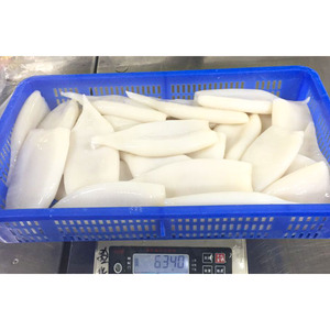 Tubo di Calamaro Congelato Senza Pelle IQF Illex Argentina 10x1kg 10x2kg Confezione in Sacchetto di Polietilene per Esportazione all'Ingrosso - Product Image 6