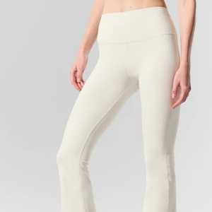 Leggings de yoga pour femmes, taille haute, élastiques, respirants, antibactériens, écologiques, à motif écossais en bambou, personnalisables, vente en gros OEM - Product Image 5