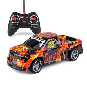 Voiture de course RC 4x4 haute vitesse avec éclairage LED, échelle 1:24, personnalisable en gros, pour enfants et garçons, cadeau télécommandé pour experts en drift - Product Image 4