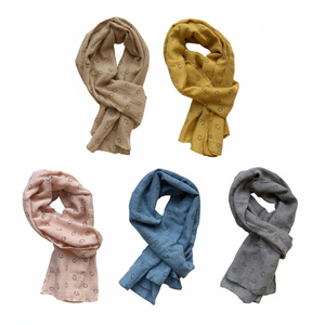 Écharpe à la vapeur de style bohème avec châle traditionnel à volants - Product Image 1