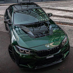 Rollo de película de PVC de cuerpo completo verde esmeralda al por mayor, envoltura automática autoadhesiva para vehículos, función autocurativa y antiarañazos - Product Image 1