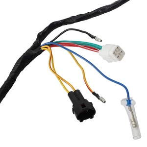 Kit de Fiação Personalizado para DVR de Carro |   Cabo de Alimentação DC com Fusível para Câmera Veicular |   Fabricante de Chicotes Elétricos Automotivos - Product Image 4