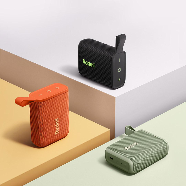 Xiaomi Redmi Portable Speaker Outdoor IP67 Stereo Powerful Sound Box BT5.3 RGB Dual Pairing TWS Connectivity Colorful