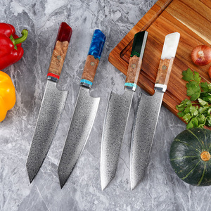 Cuchillo <span class=keywords><strong>de</strong></span> Cocina Kiritsuke <span class=keywords><strong>de</strong></span> Lujo Estilo Japonés <span class=keywords><strong>de</strong></span> 8 Pulgadas, 67 Capas <span class=keywords><strong>de</strong></span> Acero <span class=keywords><strong>de</strong></span> Damasco, Mango <span class=keywords><strong>de</strong></span> <span class=keywords><strong>Madera</strong></span> y Resina para Cortar Carne y Verduras - Product Image 3