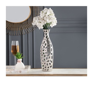 Vase à fleurs en métal au design moderne, taille et couleur personnalisées pour la décoration de la maison, vase de sol à tendance récente - Product Image 3