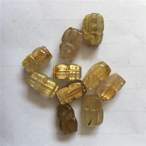 Commercio all'ingrosso Folk Craft piccolo Pixiu rutilato quarzo oro cristallo naturale cinese Feng Shui decorazione della casa materiale: quarzo naturale
