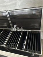 Valise de transport en aluminium avec roulettes, haute qualité, pour événements, taille personnalisable pour système de drapage, excellente qualité pour le montage.