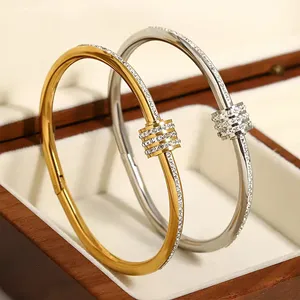 EManco Bracciali a fascia da donna in acciaio inossidabile placcato oro, classici, di lusso, fatti a mano, per fidanzamento, gioielli che non si ossidano - Product Image 6
