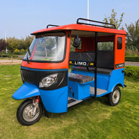 Tricycle à essence 200cc à une rangée de sièges avec porte-bagages pour la location, le transport de passagers et de marchandises