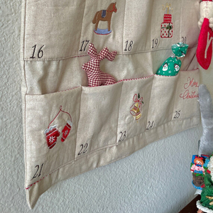 Calendario de Adviento Navideño Personalizado de Lona Reutilizable con 24 Bolsillos y Contador de Cuenta Regresiva de <span class=keywords><strong>Santa</strong></span> Claus - Product Image 4