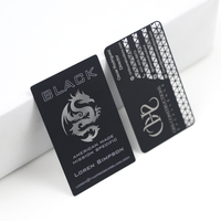 Kartu Keanggotaan Smart Chip  Ukiran Laser 0.4-2.0mm Kartu Bisnis Logam Hitam Emas