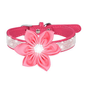 Muestras de accesorios para perros y mascotas, <span class=keywords><strong>Collar</strong></span> de cuero PU con diamantes de imitación ostentosos, para perro y correa - Product Image 1
