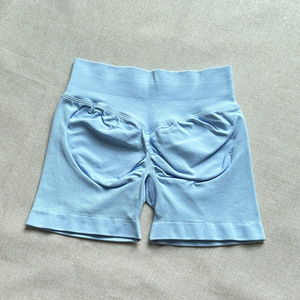 Pantalones cortos <span class=keywords><strong>de</strong></span> Yoga <span class=keywords><strong>de</strong></span> tres puntos <span class=keywords><strong>de</strong></span> cintura baja sin costuras <span class=keywords><strong>de</strong></span> <span class=keywords><strong>color</strong></span> caramelo, pantalones cortos <span class=keywords><strong>de</strong></span> tres secciones con patrón sólido - Product Image 6