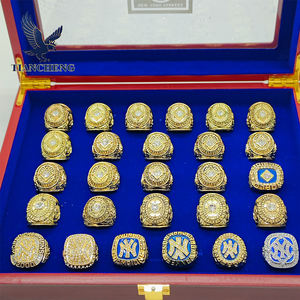 Anillo de Campeonato Nacional de Fútbol Americano NCAA 2022 de los Michigan Wolverines - Product Image 6