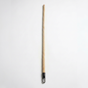 Venta al por mayor de fábrica: Mango de escoba de madera de pino natural, mango de madera liso para escobas de suelo, cepillos y herramientas de limpieza, piezas de repuesto - Product Image 1