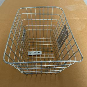 Panier avant de vélo en fil métallique durable avec support de montage stable pour les trajets scolaires et les courses - Product Image 2