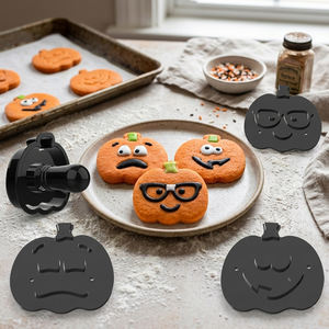 Jeu de timbres en plastique pour <span class=keywords><strong>emporte</strong></span>-pièces Jack-O-Lantern <span class=keywords><strong>citrouille</strong></span> d'<span class=keywords><strong>Halloween</strong></span> avec embosseur - Product Image 1