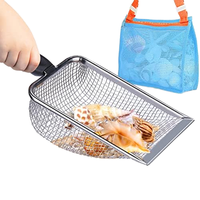 Enfants en plastique plage maille pelle et sac ensemble coquille collecte sable pelle et requin dent tamis louche garçons et filles ustensile jouet