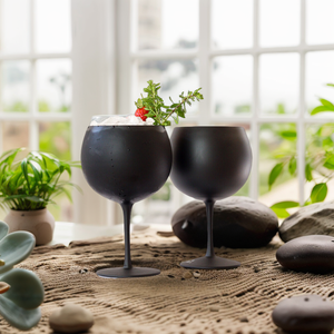 2023 nuevo Popular mate negro <span class=keywords><strong>Gin</strong></span> <span class=keywords><strong>Tonic</strong></span> vidrio diseño moderno copas de vino logotipo personalizado - Product Image 6
