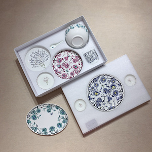 ชุดอาหารค่ำหรูหราสไตล์ยุโรป 41 ชิ้น ทำจากพอร์ซเลนเนื้อกระดูก พร้อมจานของหวาน ลดราคา - Product Image 2