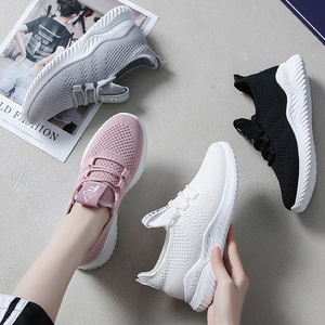 2022 vendita calda Mesh bianco <span class=keywords><strong>donna</strong></span> traspirante scarpe sportive comode <span class=keywords><strong>Sneakers</strong></span> da <span class=keywords><strong>donna</strong></span> - Product Image 1