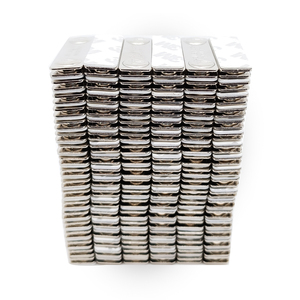 Tùy Chỉnh Nam Châm Tên Tấm Kim Loại Huy Hiệu Chủ Khắc Đen Chải Thép Không Gỉ <span class=keywords><strong>Tag</strong></span> Dính Nam Châm Cho Công Ty Nhân Viên - Product Image 4