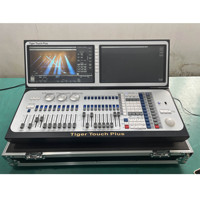 Contrôleur de lumière de console V17 V18 Tiger Touch Pro/Tiger Touch Plus/Tiger Touch II bonne qualité