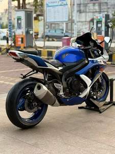 Motocicleta Suzuki K8 Pequeña R600 Usada de Gasolina - Product Image 5