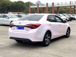 TOYOTA Corolla 2017 Usado, 1.8L, Motor Dual Híbrido, Edición GS Elite con Techo Corredizo (Versión Renovada) E-CVT para Uso Diario en <span class=keywords><strong>Venta</strong></span> - Product Image 5