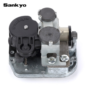 Movimento Meccanico per Carillon Sankyo a 18 Note, Melodia Personalizzabile, Meccanismo Musicale a Doppio Magnete Rotante a Carica Manuale per Fai da Te - Product Image 2