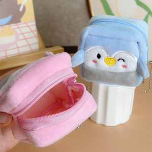 Mini porte-monnaie en peluche porte-clés pingouin carré, breloque de sac à dos, pendentif mignon, boîte à écouteurs, porte-monnaie, porte-clés, accessoire pour clés de voiture - Product Image 6