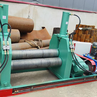 Machine d'arrondi de tôle de fer en acier au carbone entièrement manuelle Rouleaux à trois rouleaux roulants à deux axes Moteur de noyau de rouleaux de flexion 3kw 4mm Max