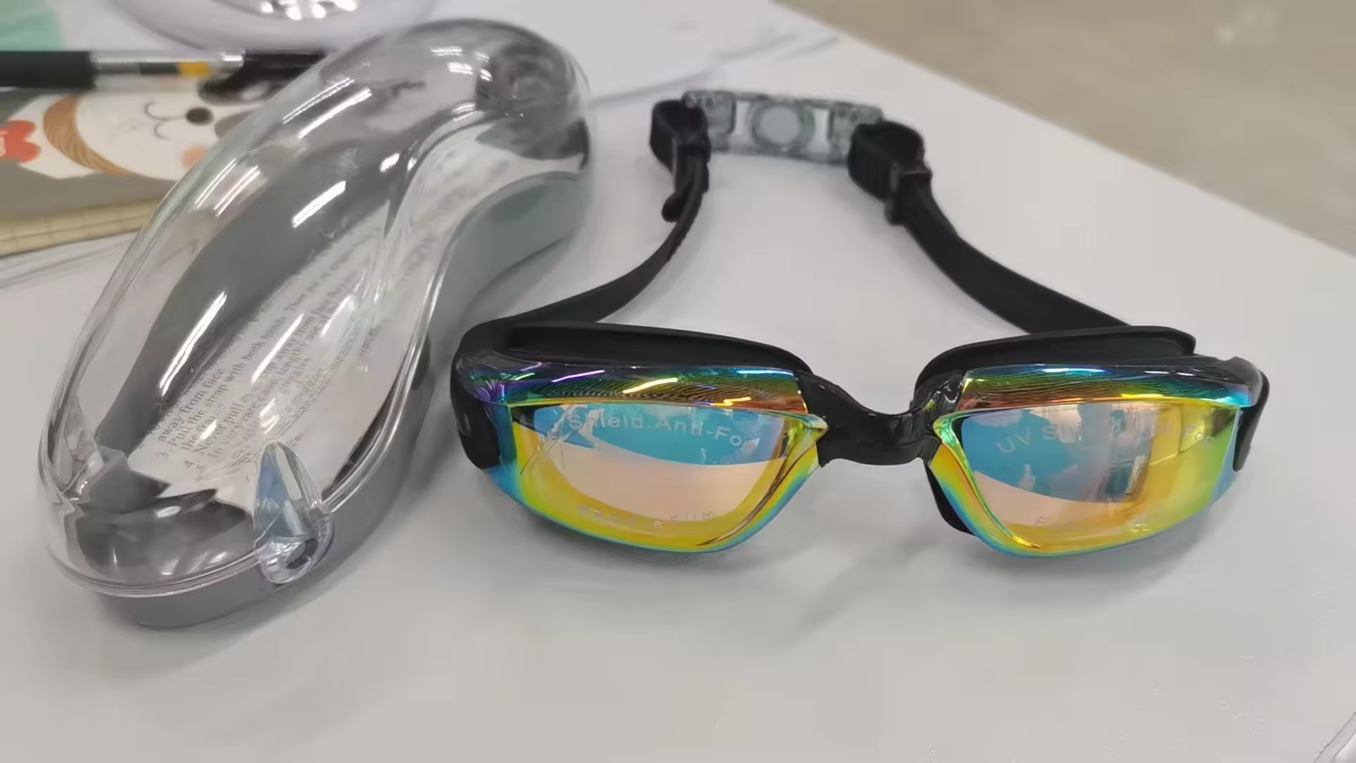 Or noir éblouissant jaune or